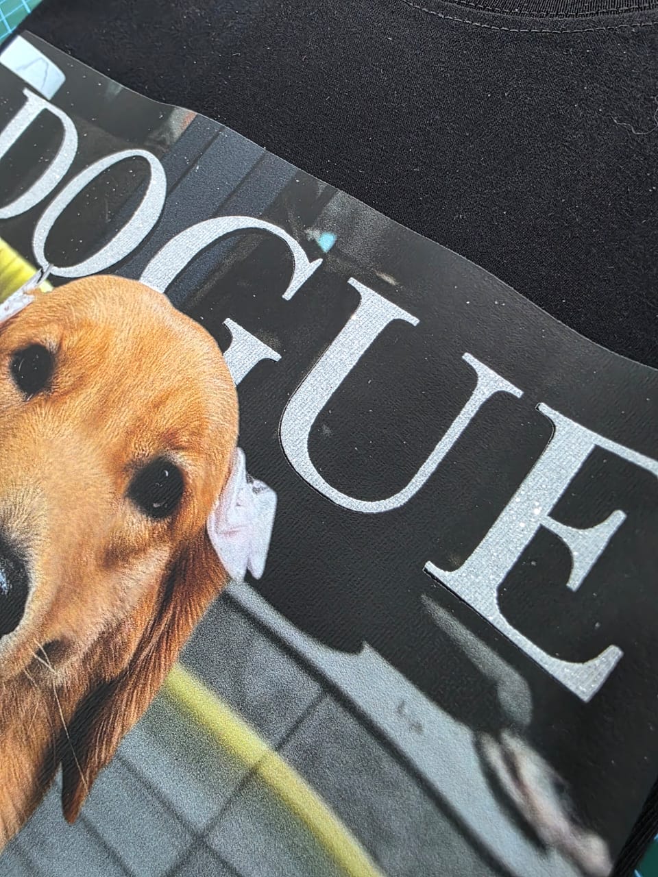 DOGUE-glitter
